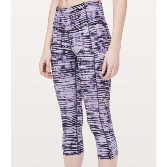 lululemon athletica Pants - Lululemon Size 10 Fast Free Crop II Nulux Leggings 19" Purple Stripe